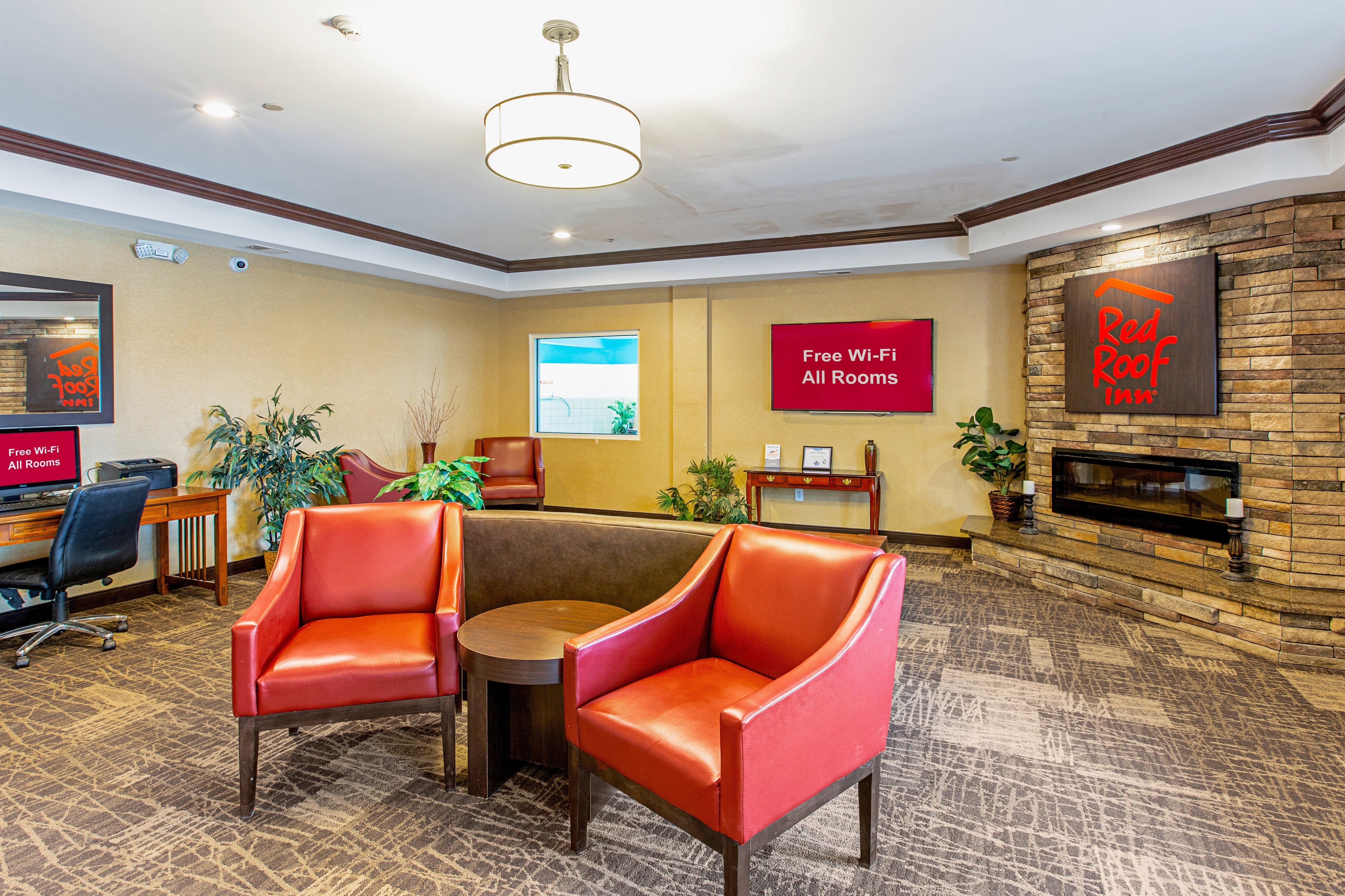 Red Roof Inn & Suites Omaha - Council Bluffs Zewnętrze zdjęcie