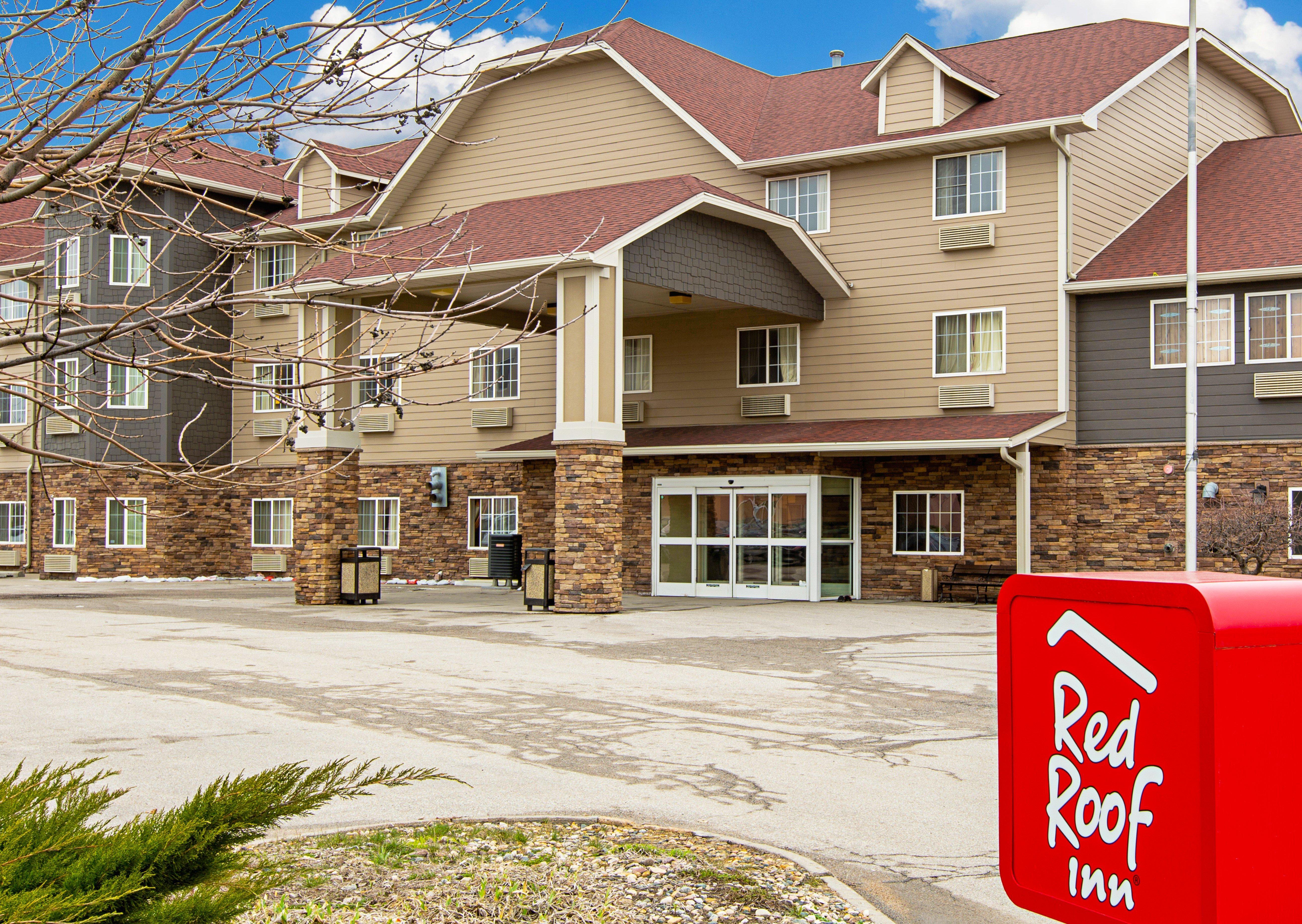 Red Roof Inn & Suites Omaha - Council Bluffs Zewnętrze zdjęcie